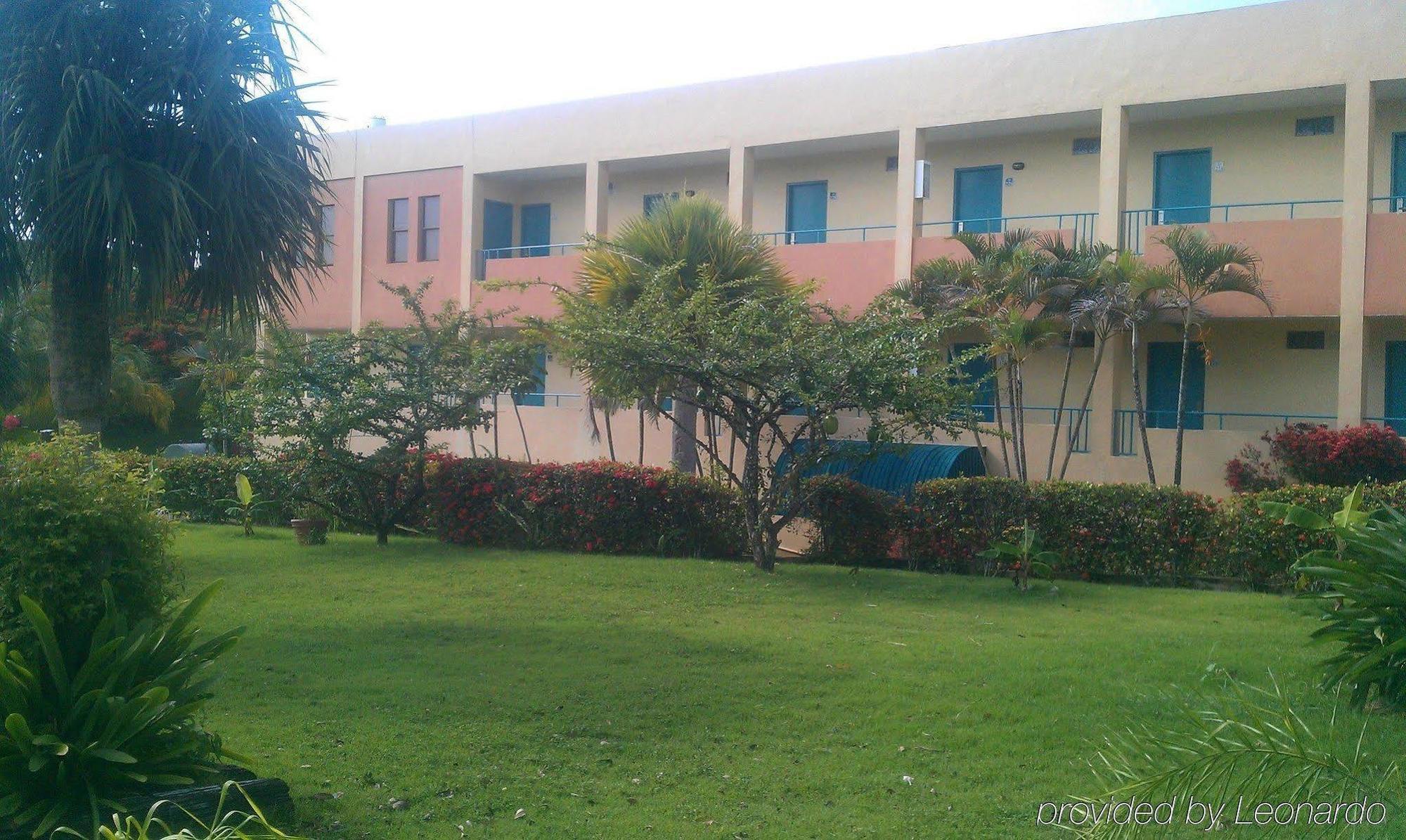 Parador El Faro Hotel Aguadilla Exterior photo